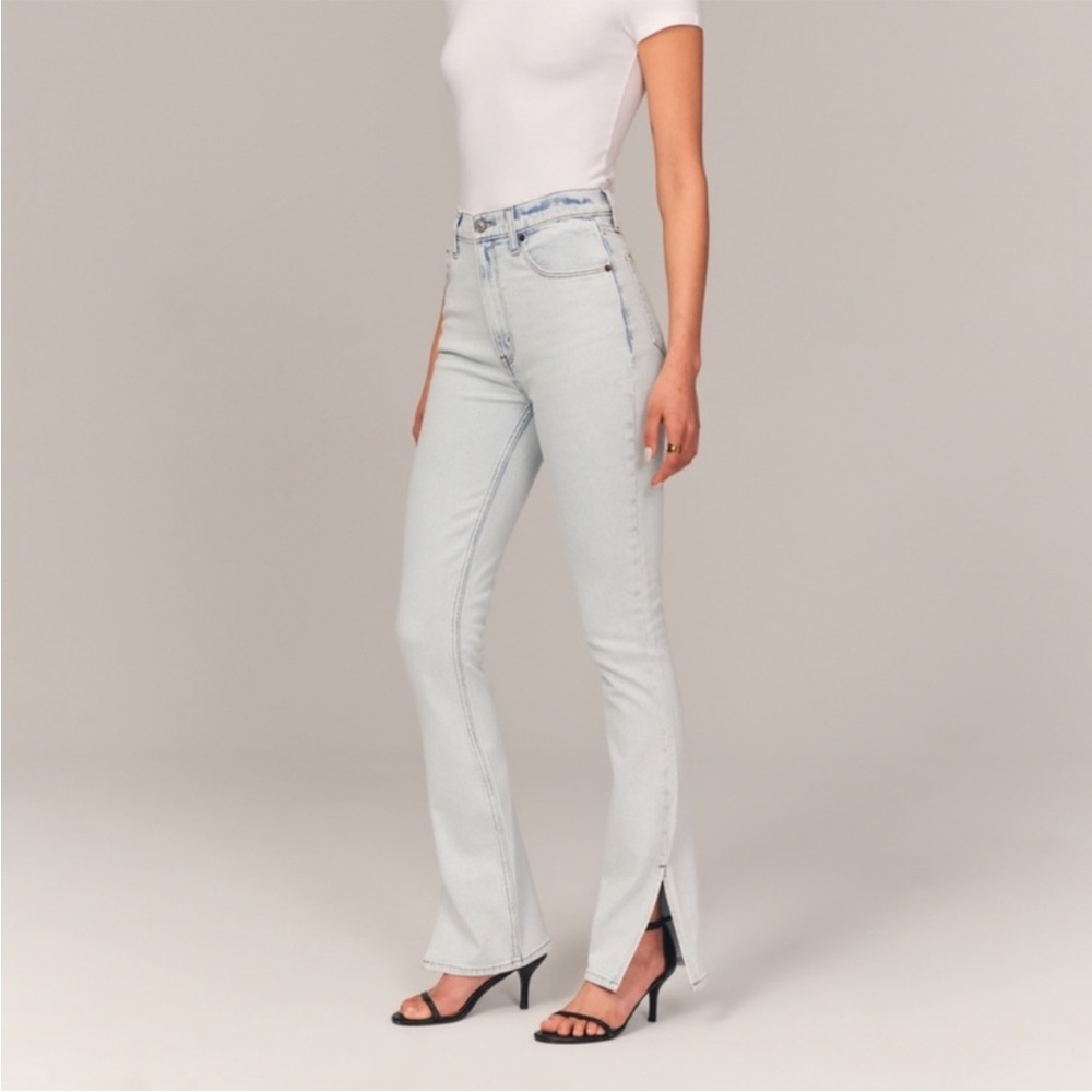 NWT Abercrombie & Fitch • ultra high rise slim straight jean w vent hem sz 30 XL